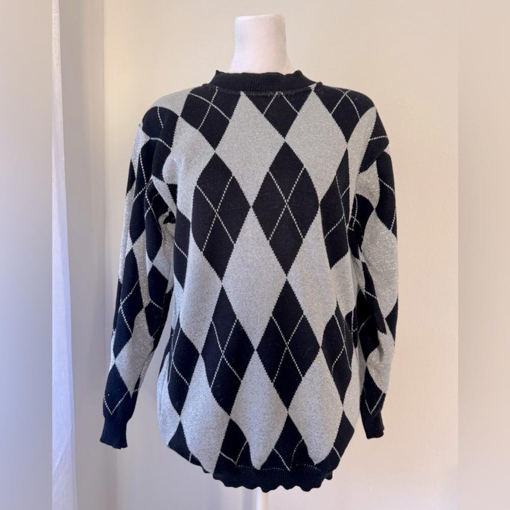 Vintage ‘90s Joyce Black & Silver Sparkle Argyle Print Sweater